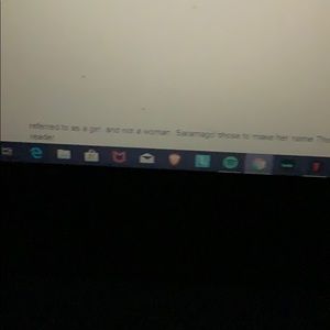 Meet your Posher, Elyse